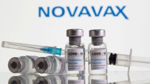 Einrichtungsbezogene Impfpflicht – Nebenwirkung nach Novavax: Sehfähigkeit eines Mannes stark eingeschränkt