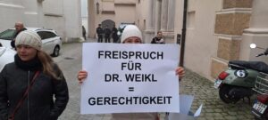 Urteil zum Fall von Dr. Weikl: 1 Jahr auf Bewährung und Gerichtskosten soll er selbst tragen?!