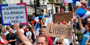 Impfpflicht im französischen Gesundheitswesen: „Freiheit, Gleichheit, Brüderlichkeit“ – aber nur für Geimpfte